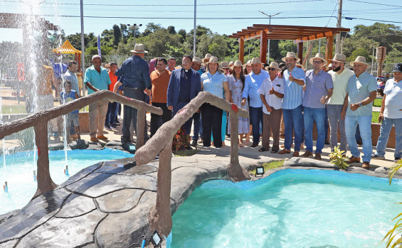 Governador Wanderlei Barbosa entrega obras de infraestrutura à população de Rio Sono ao prestigiar o 42º aniversário do município