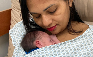 Hospital e Maternidade Dona Regina celebra Dia Internacional de Sensibilização do Método Canguru