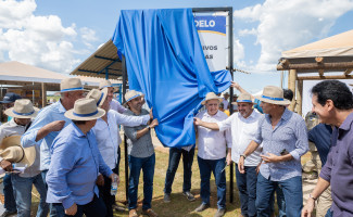 Governador Wanderlei Barbosa visita estande da Adapec e inaugura depósito modelo de armazenamento de embalagens de agrotóxicos