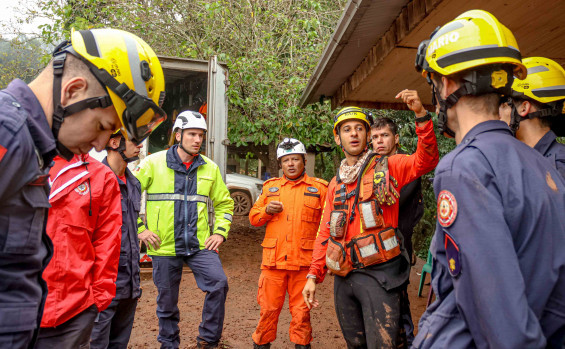 Operação no Rio Grande do Sul destaca experiência e alto nível técnico dos bombeiros tocantinenses em ações de desastre