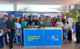 Estudantes visitam estande da Educação na Agrotins 2024 e conhecem experiências de sucesso 