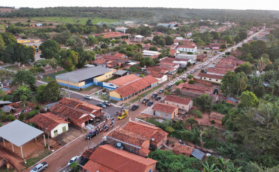 No Bico do Papagaio, governador Wanderlei Barbosa participa da procissão do Círio de Nazaré