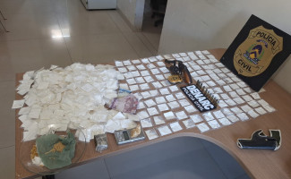 Divisão de Combate a Narcóticos da Polícia Civil do Tocantins deflagra operação, prende traficante e apreende mais de 800 porções de drogas em Araguaína