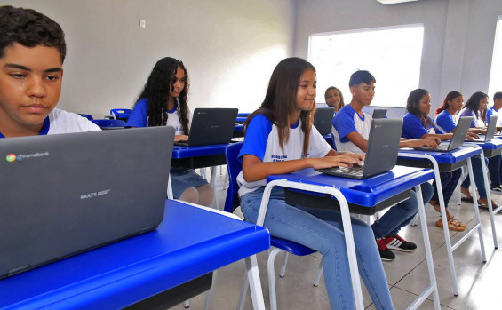 Governo do Tocantins garante mais R$ 26 milhões para a educação em parceria com parlamentares