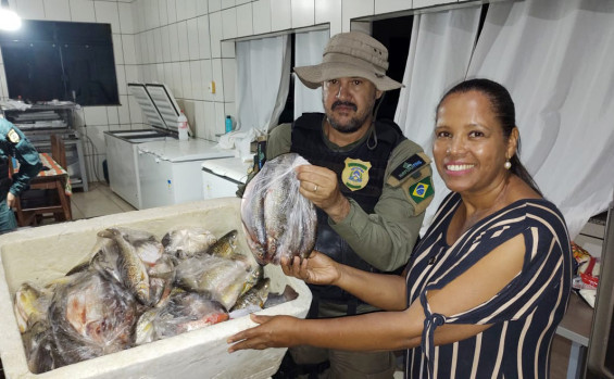 Naturatins apreende cerca de 200 kg de pescado e aplica mais de R$ 15 mil em multas 