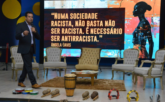 Governo do Tocantins institui Projeto Poder Afro com investimentos de R$ 20 milhões em combate ao racismo nas escolas