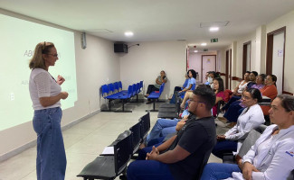 Novos colaboradores da UNACON/HRA são treinados sobre prevenção e controle do câncer
