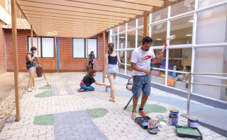 Ambulatório pediátrico do HGP ganha novas cores com graffiti