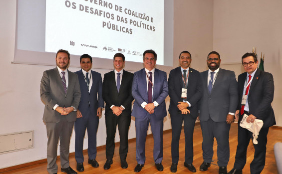 Governador Wanderlei Barbosa analisa cenário do Tocantins e os desafios das políticas públicas durante painel no Fórum de Lisboa