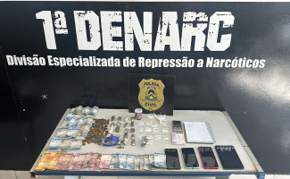 Em Palmas, Divisão Antidrogas da Polícia Civil prende homem por tráfico de drogas e apreende dinheiro e substâncias entorpecentes 
