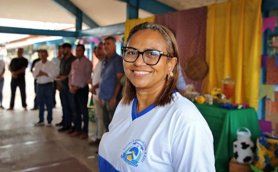 Governador em exercício, Amélio Cayres, anuncia reforma de escola de Riachinho avaliada em R$ 2,8 milhões e participa de entrega de obras do município