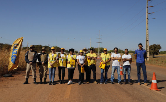 Detran/TO e parceiros realizam blitz educativa para orientar condutores sobre os cuidados no trânsito no mês de julho