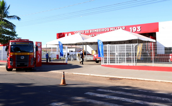 Governador Wanderlei Barbosa inaugura Companhia dos Bombeiros Militar, em Guaraí, para atender 16 municípios e assina obra de R$ 19 milhões para Centro de Ensino