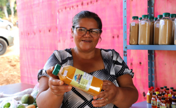 Comerciantes e visitantes das praias de Rio dos Bois e Tupiratins comemoram investimentos do Governo do Tocantins em estruturas