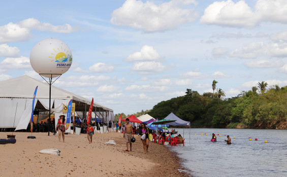 Com apoio do Governo do Tocantins, estrutura e segurança reforçada atraem público à Praia Rio do Sono, em Pedro Afonso