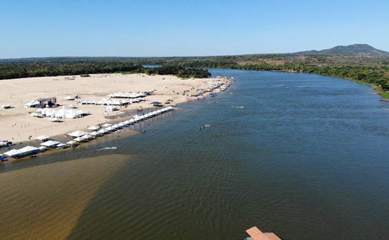 Em Araguacema, tradicional Praia da Gaivota recebe turistas em estrutura organizada com investimento do Governo do Tocantins