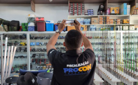 Procon Tocantins realiza Operação Férias Legais e fiscaliza itens de camping, caça, pesca e náutica em vários municípios no Estado