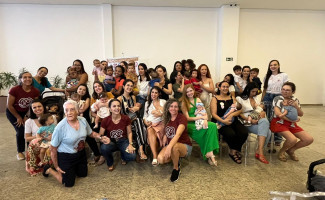 Banco de Leite Humano do Hospital e Maternidade Dona Regina realiza Hora do Mamaço 