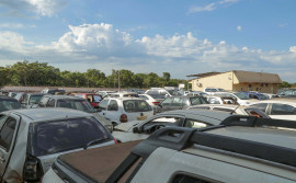 Detran Tocantins leva a leilão mais de mil veículos em Palmas