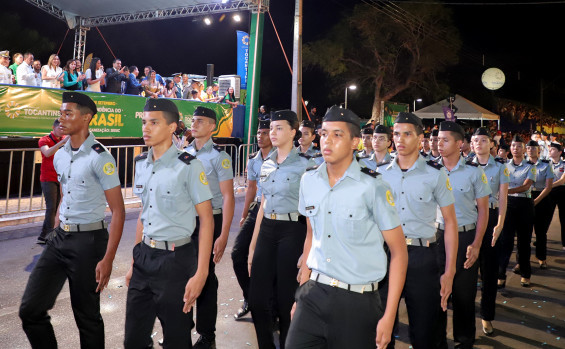 Governador Wanderlei Barbosa participa do desfile cívico que celebra os 202 anos da Independência do Brasil, neste sábado, 7