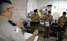 Polícia Militar leva conforto e esperança a pacientes do Hospital Geral de Palmas por meio da musicoterapia 