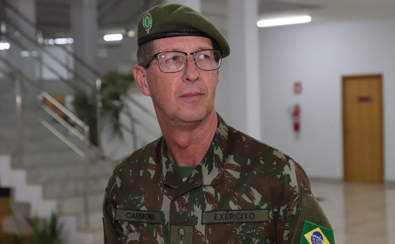 Governador Wanderlei Barbosa e Comandante Militar do Planalto reforçam estratégias de combate aos incêndios florestais no Tocantins