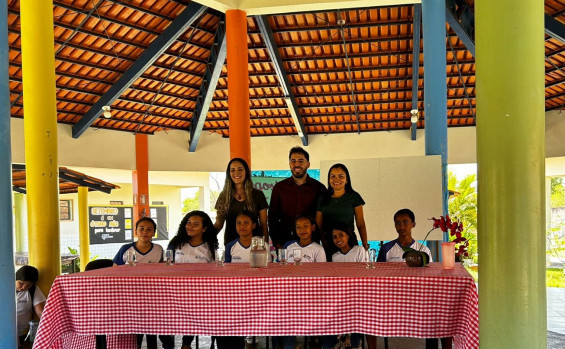 Em Ponte Alta, escola estadual realiza ação sobre a importância das eleições e da democracia 