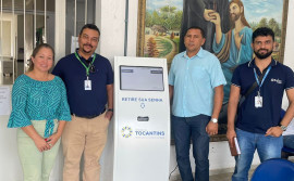 Saúde entrega totem digital para melhoria no fluxo de atendimento do Hospital Regional de Xambioá
