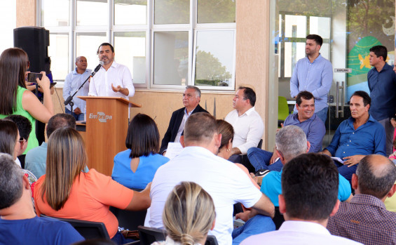 Governo do Tocantins fortalece a rede integrada de proteção à mulher com entrega de veículos para 57 municípios do estado 