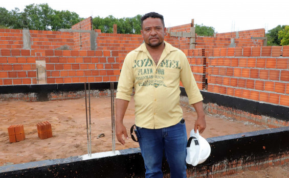 Governador Wanderlei Barbosa anuncia ampliação das obras na escola estadual do Jardim Taquari