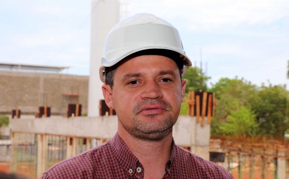 Governador Wanderlei Barbosa anuncia ampliação das obras na escola estadual do Jardim Taquari