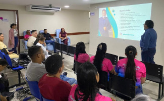 Servidores da UNACON de Araguaína participam de palestra motivacional