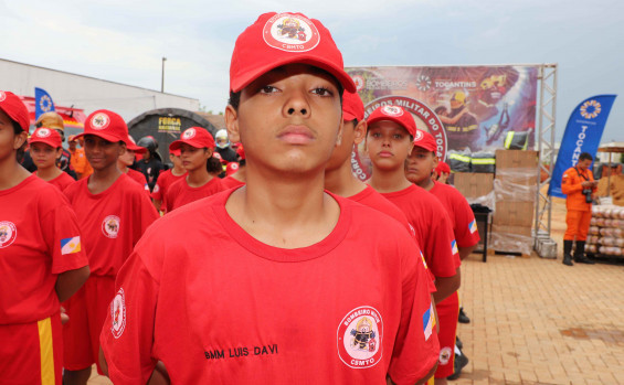 Governador Wanderlei Barbosa inaugura Centro de Treinamento Aquático do Corpo de Bombeiros e entrega veículos para a corporação 