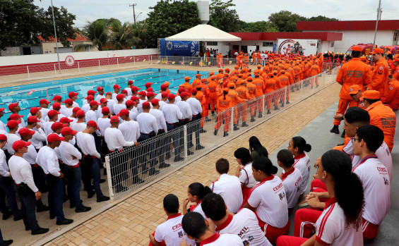 Governador Wanderlei Barbosa inaugura Centro de Treinamento Aquático do Corpo de Bombeiros e entrega veículos para a corporação 