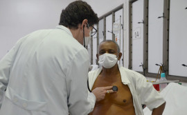 No Dia Mundial de Combate à Pneumonia, SES/TO alerta população sobre importância da prevenção