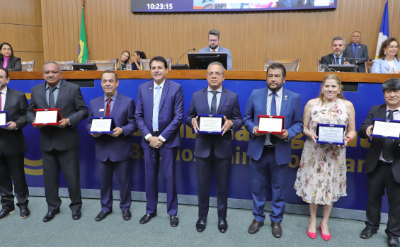 Governo do Tocantins prestigia sessão solene em homenagem ao Dia do Auditor Fiscal na Aleto