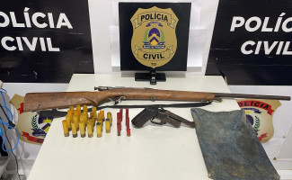 No interior do Estado, Polícia Civil cumpre mandado de busca e apreende armas de fogo e munições

