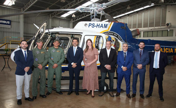 Governador Wanderlei Barbosa recebe helicóptero Esquilo B2 para o Grupamento Aéreo da Polícia Militar do Tocantins