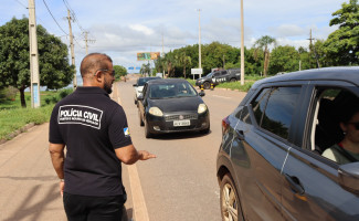 Polícia Civil realiza fiscalização na Ponte José Wilson Siqueira Campos 