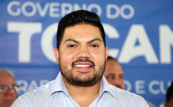 Em Cariri do Tocantins, governador Wanderlei Barbosa entrega reforma do Ginásio Poliesportivo que recebeu R$ 1,8 milhão do Governo do Tocantins