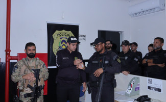 Nova viatura entregue à DHPP - Gurupi reforçará as ações de combate à criminalidade na cidade