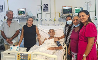 Ação de humanização celebra 90 anos de pacientes no Hospital Regional de Augustinópolis