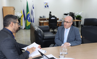 Em reunião com defensor público, SSP-TO sinaliza ampliar o atendimento voltado ao combate à violência contra à mulher em Araguaína