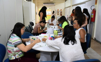 SES-TO promove ateliê terapêutico para fortalecer saúde mental dos servidores