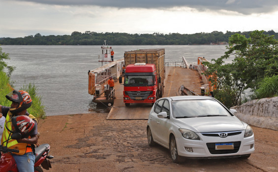 Governo do Tocantins intensifica reparos em vias alternativas no Bico do Papagaio após desabamento da ponte JK 