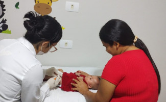 Hospital e Maternidade Dona Regina inicia vacinação de palivizumabe