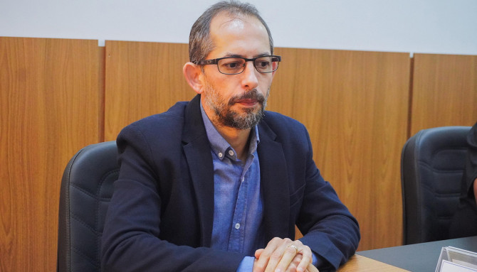 This image has an empty alt attribute; its file name is 411040