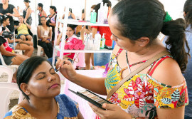 Governo do Tocantins promove cursos de cabeleireiro e designer de sobrancelhas, em Aguiarnópolis
