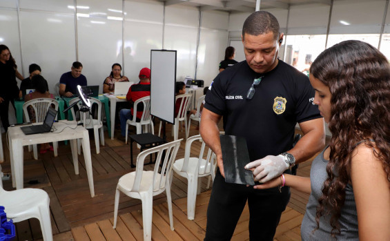 Governo do Tocantins lança linha de crédito de R$ 6 milhões para comerciantes de Aguiarnópolis e Palmeiras 