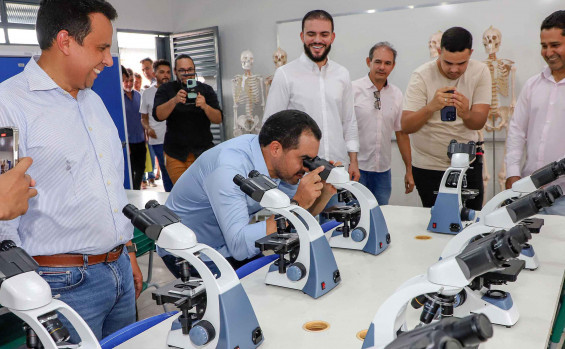 Com investimento de quase R$ 3 milhões, governador Wanderlei Barbosa inaugura reforma e ampliação de escola estadual em Bom Jesus do Tocantins 